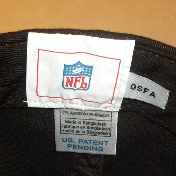 Cleveland Browns Mens Brown Stretch fit One fit hat cap New NFL Helmet Logo - Picture 3 of 4